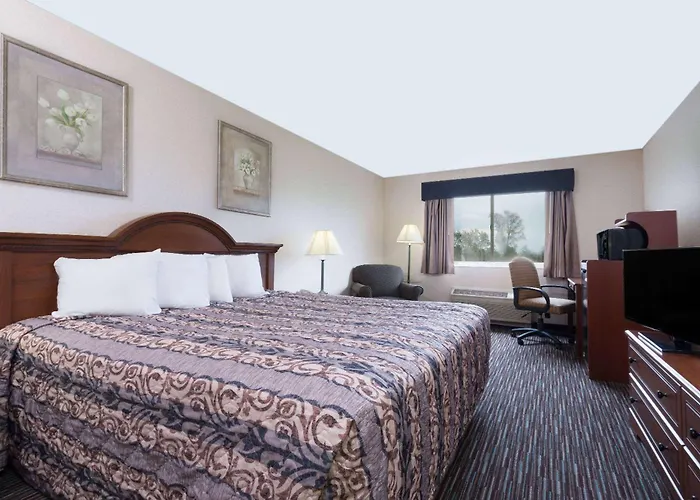 Baymont by Wyndham Columbus/Rickenbacker